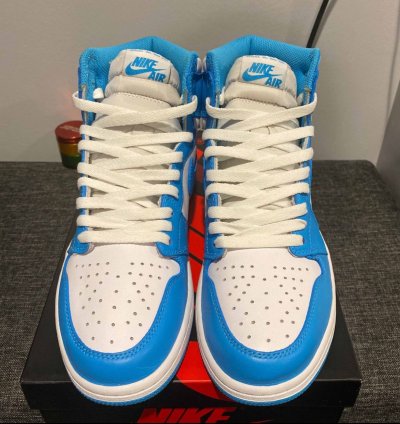 Air Jordan 1 Retro High Og Unc 15 Size 9 5