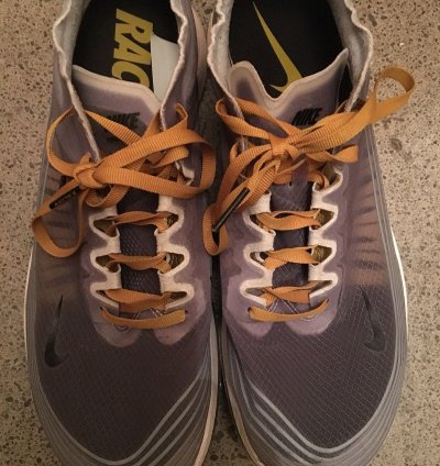 Zoom Fly Grey Gold