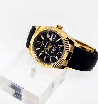 Rolex Sky-dweller 42mm Yellow Gold Black Index Dial Fluted Bezel 326238