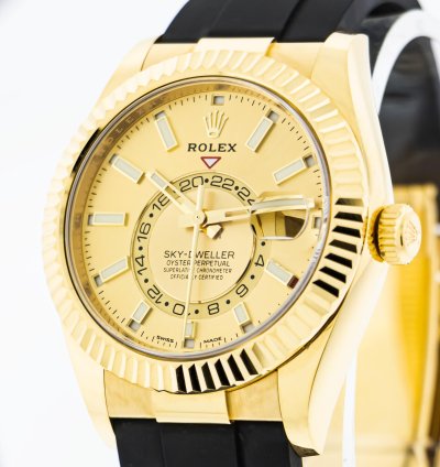 Rolex Sky-dweller 42mm Yellow Gold Champagne Index Dial Fluted Bezel 326238