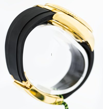 Rolex Sky-dweller 42mm Yellow Gold Champagne Index Dial Fluted Bezel 326238