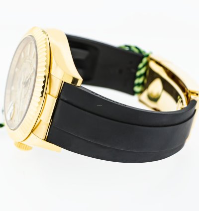 Rolex Sky-dweller 42mm Yellow Gold Champagne Index Dial Fluted Bezel 326238