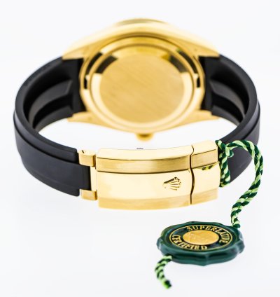 Rolex Sky-dweller 42mm Yellow Gold Champagne Index Dial Fluted Bezel 326238