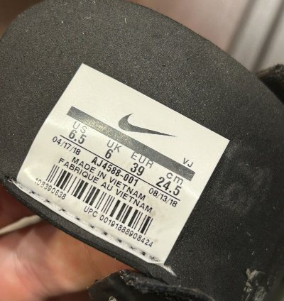 Zoom Fly Off White Black Silver
