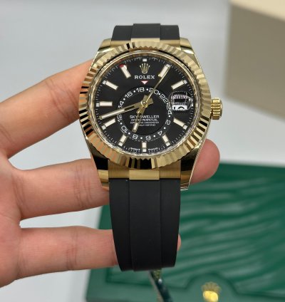 Rolex Sky-dweller Black