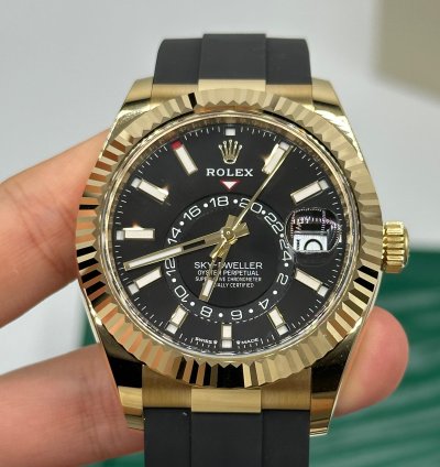 Rolex Sky-dweller Black