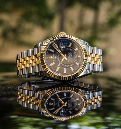 Rolex Sky-dweller Black Dial - Two Tone Jubilee