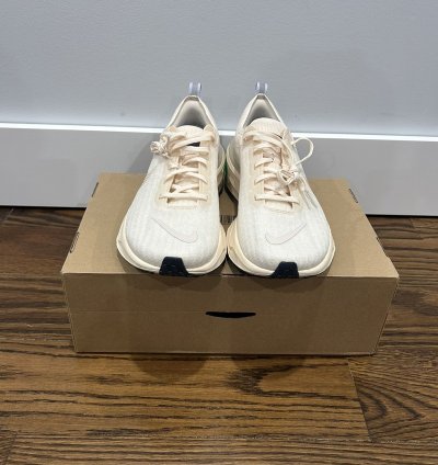 Zoomx Invincible Run Flyknit 3 Light Cream