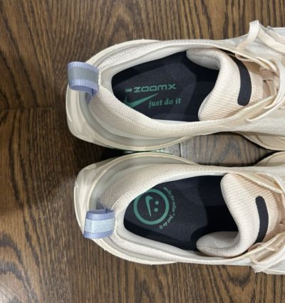 Zoomx Invincible Run Flyknit 3 Light Cream