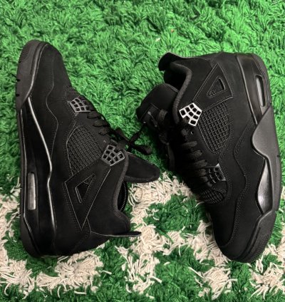 Air Jordan 4 Black Cat