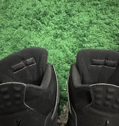 Air Jordan 4 Black Cat
