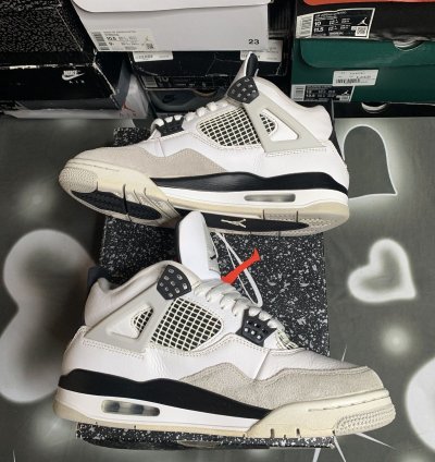 Air Jordan 4 Retro Military Black