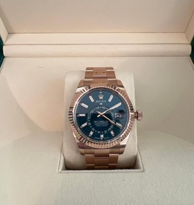 Rolex Sky-dweller Blue Dial Rose Gold Bracelet 336935 Unworn 2023 New Release