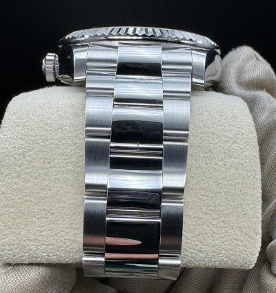 Rolex Sky-dweller Blue Dial Unworn