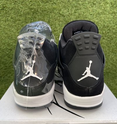 Air Jordan 4 Retro White Thunder