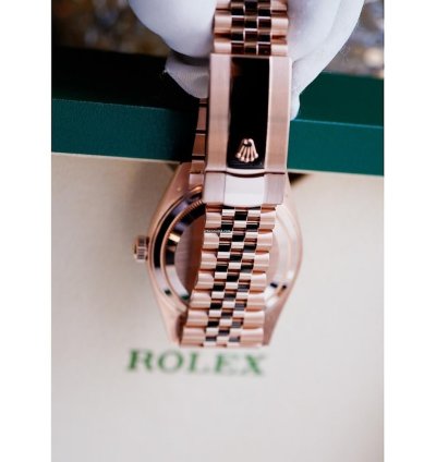 Rolex Sky-dweller Blue Green Dial Jubilee 336935-0005