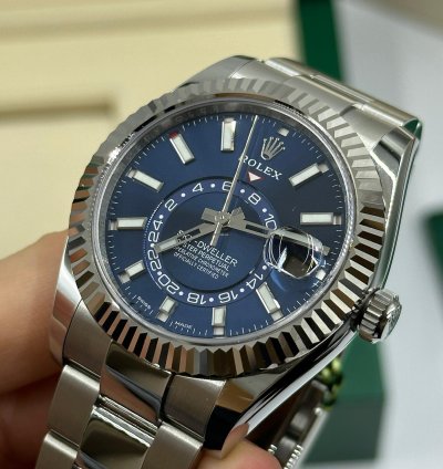 Rolex Sky-dweller Blue Oys