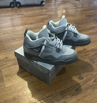 Air Jordan 4 Wet Cement