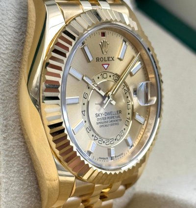 Rolex Sky-dweller Champagne Dial Yellow Gold Jubilee Bracelet 336938 Unworn 2024
