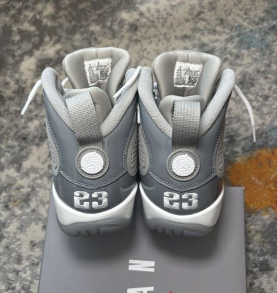Air Jordan 9 Cool Grey Size 10