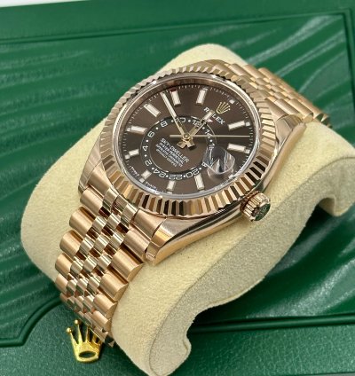 Rolex Sky-dweller Choc Jub