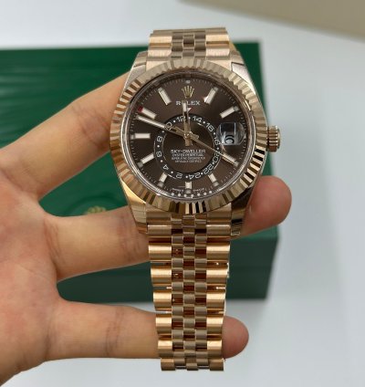 Rolex Sky-dweller Choc Jub