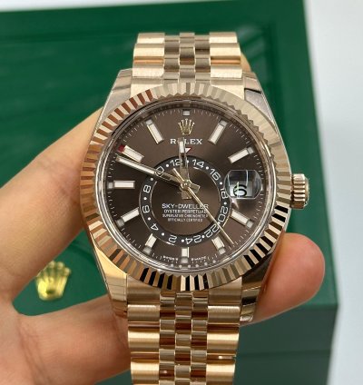 Rolex Sky-dweller Choc Jub