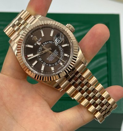 Rolex Sky-dweller Choc Jub