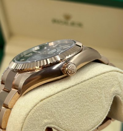 Rolex Sky-dweller Choc Oys