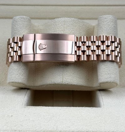 Rolex Sky-dweller Chocolate Dial Rose Gold Jubilee Bracelet 336935 Unworn 2024