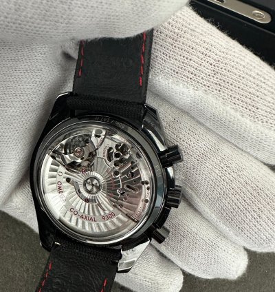 Omega Speedmaster 311 92 44 51 01 005