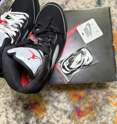 Air Jordan Retro 5 Metallic Black Reimagined Size 10