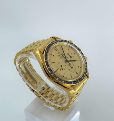 Omega Speedmaster 345 0802 Speedmaster Apollo Xi 18k Yellow Gold Chronograph box Archive