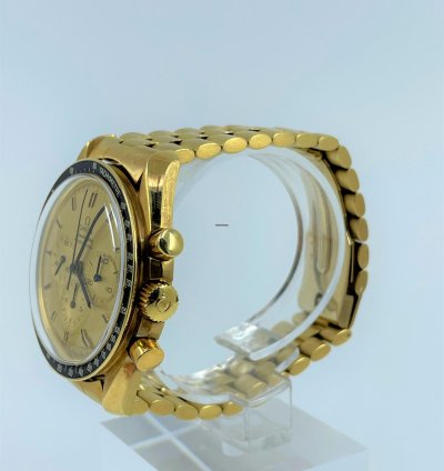 Omega Speedmaster 345 0802 Speedmaster Apollo Xi 18k Yellow Gold Chronograph box Archive