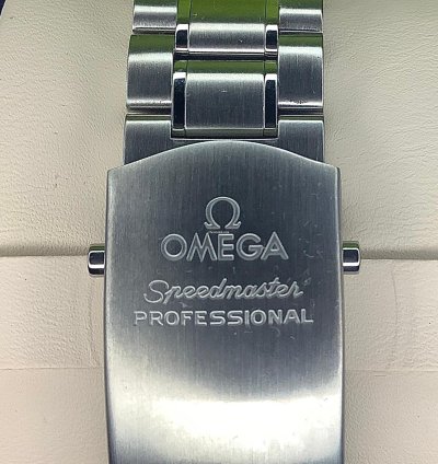 Omega Speedmaster 35693100