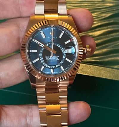 Rolex Sky-dweller Full Set - Unworn