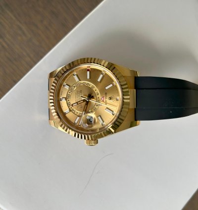 Rolex Sky-dweller Full Set Boite Papier Tat Neuf