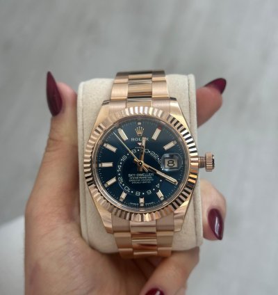Rolex Sky-dweller Full Set Box Papers Manuals