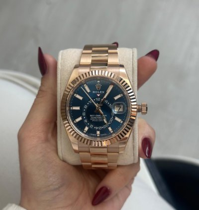 Rolex Sky-dweller Full Set Box Papers Manuals