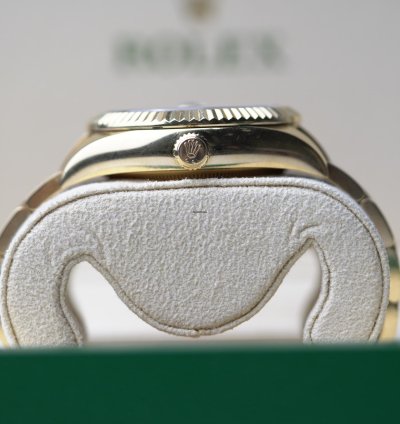 Rolex Sky-dweller Gold Fluted Bezel 42mm Gold Dial Oyster