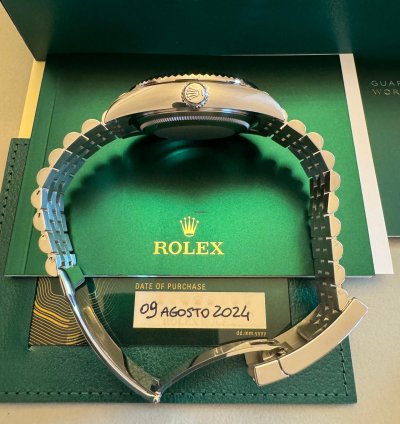 Rolex Sky-dweller Green Dial Full Set New Agosto 2024