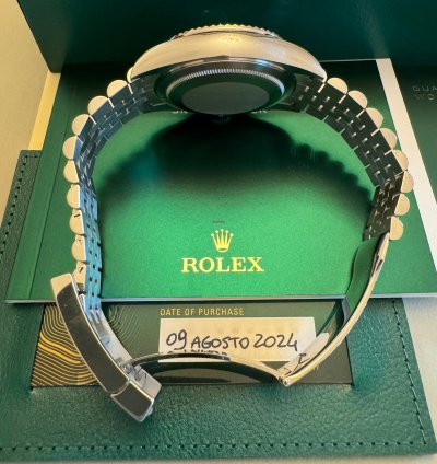 Rolex Sky-dweller Green Dial Full Set New Agosto 2024