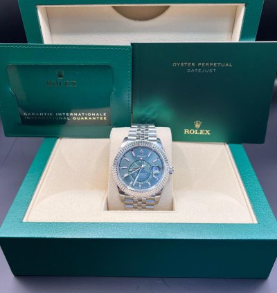 Rolex Sky-dweller Green Dial Jubilee