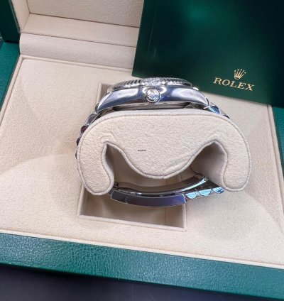 Rolex Sky-dweller Green Dial Jubilee