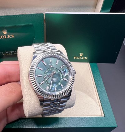 Rolex Sky-dweller Green Dial Jubilee