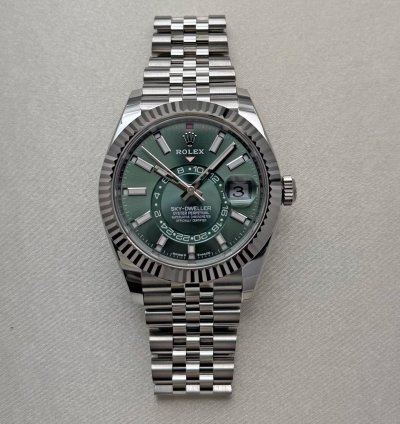 Rolex Sky-dweller Green Dial M336934-0002