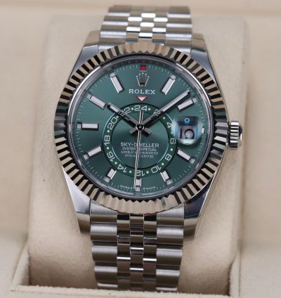 Rolex Sky-dweller Green Dial New Complete 42mm Jubilee Fluted Bezel Steel White Gold 336934