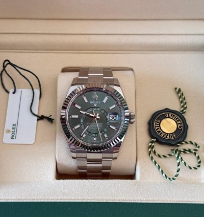 Rolex Sky-dweller Green New 2025