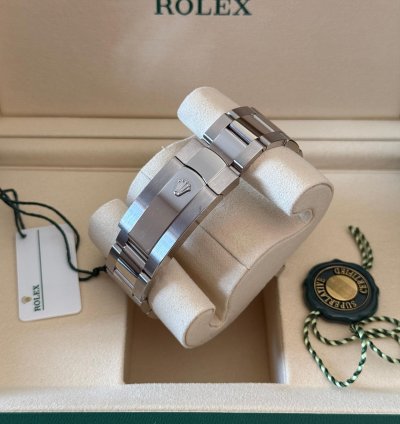 Rolex Sky-dweller Green New 2025
