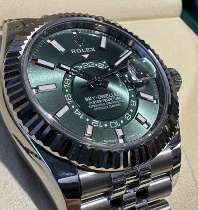 Rolex Sky-dweller Green New Full Set 11 2024